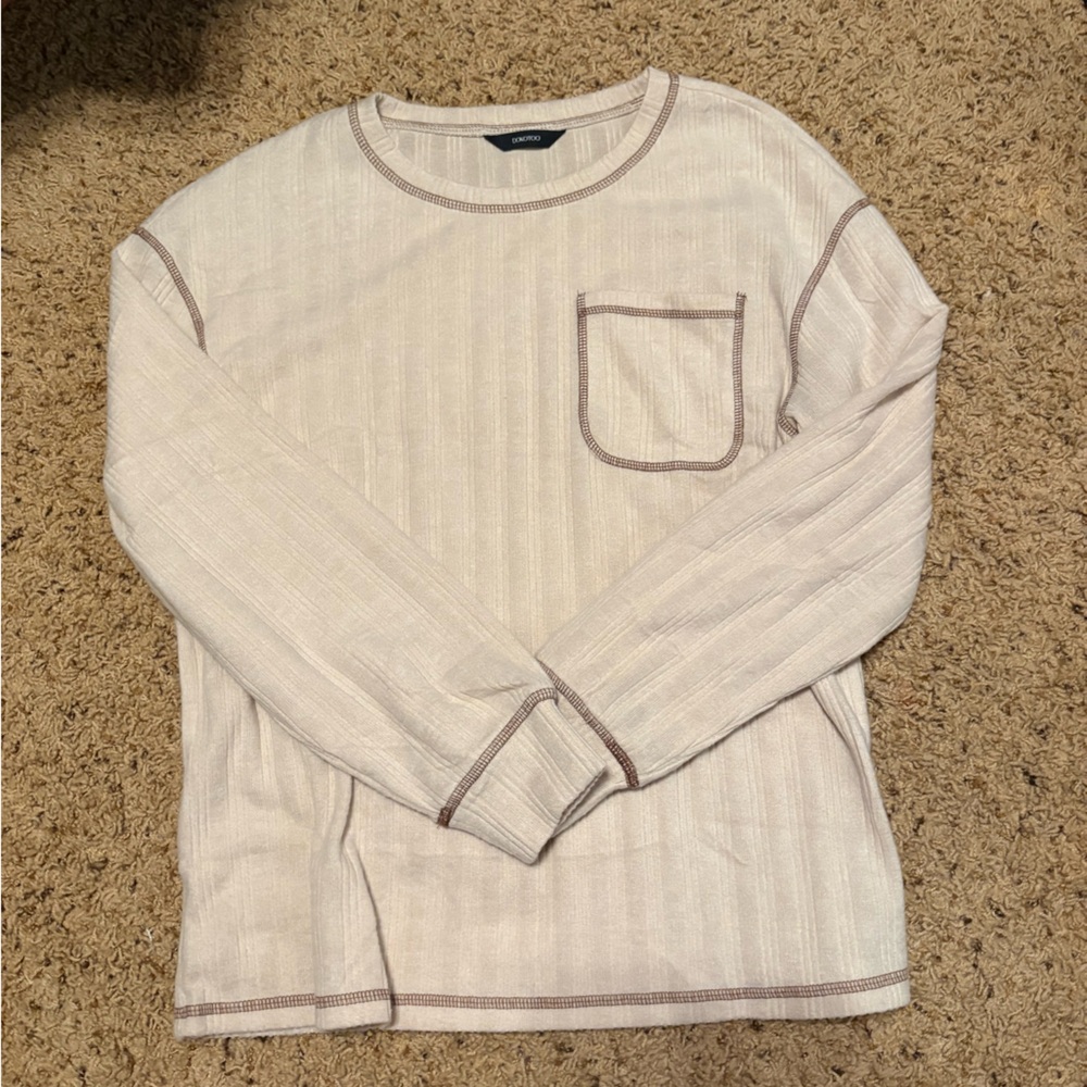 Women’s Cream Ribbed Crewneck Sweater with Contrast Trim